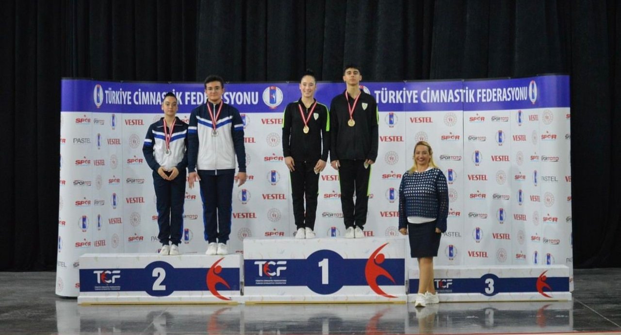 Manisa BBSK, cimnastik takımı zirvede