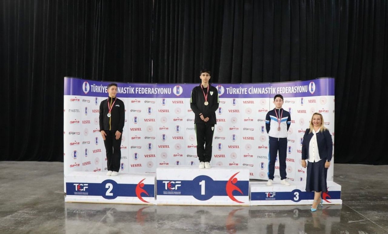 Manisa BBSK, cimnastik takımı zirvede