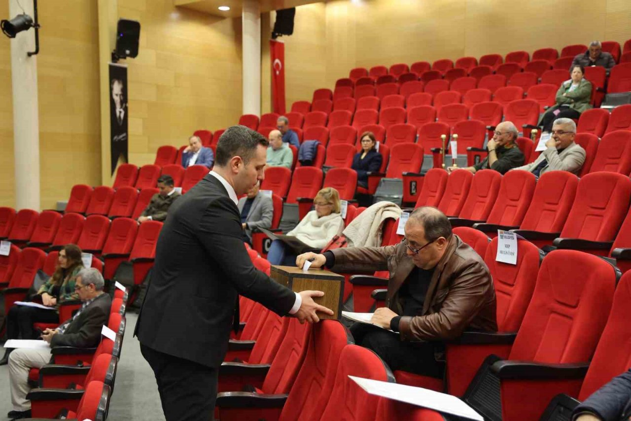 Marmaris Belediyesi 2022 Faaliyet Raporu meclisten geçti