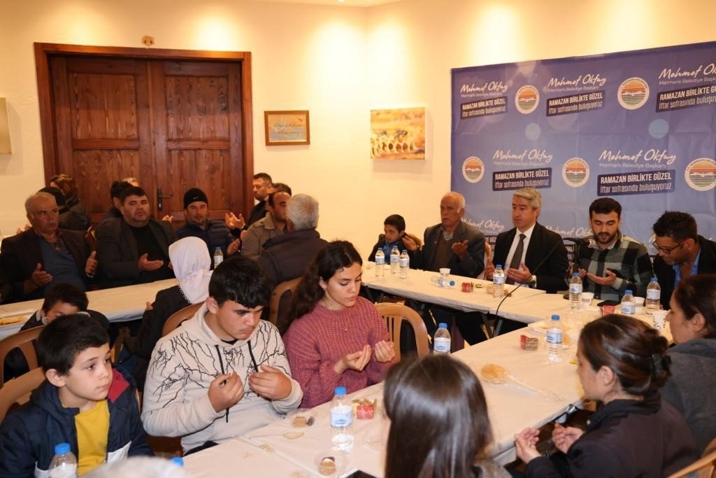 Marmaris’te iftar sofrası Osmaniye’de kuruldu