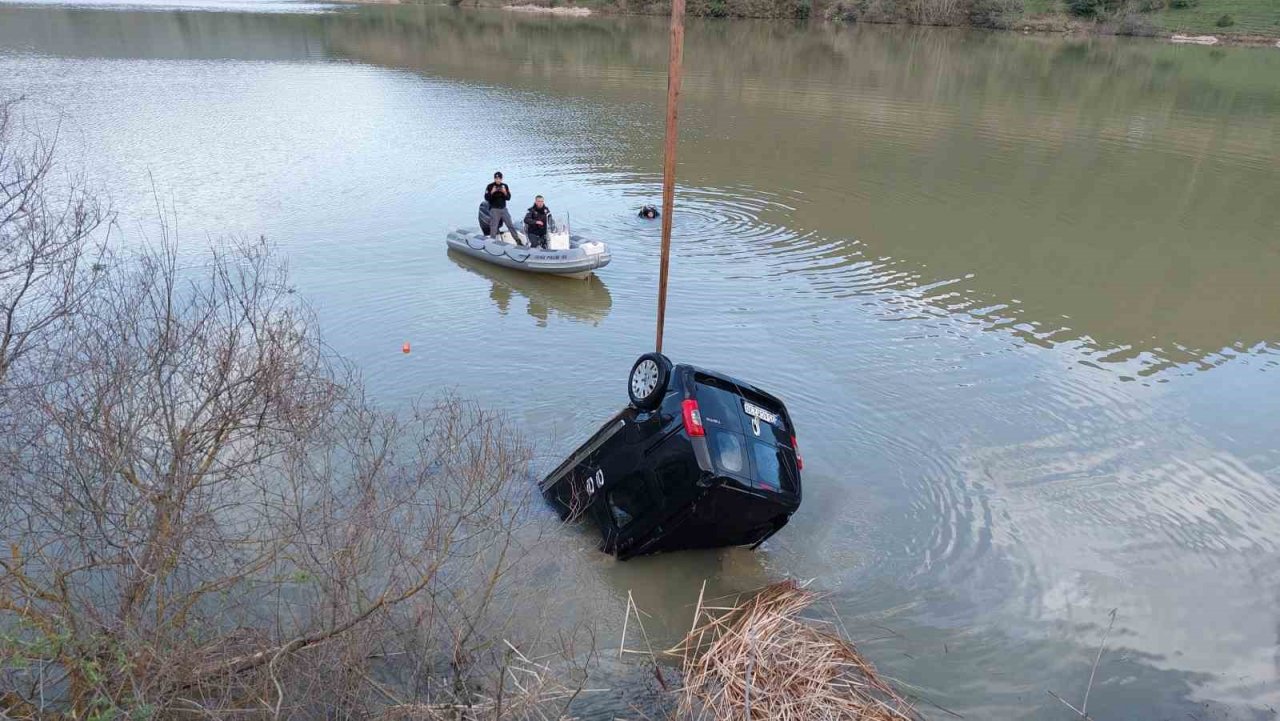 Samsun’da araç gölete uçtu: 2 ölü