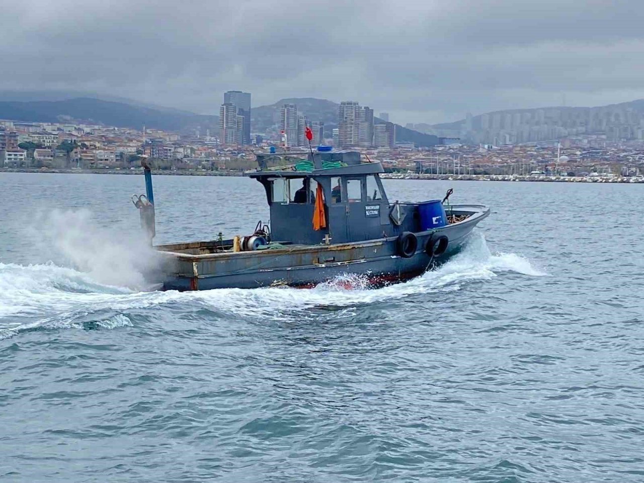 Sarayburnu önlerinde kaçak avcılık yapanlara 231 bin 898 TL para cezası kesildi