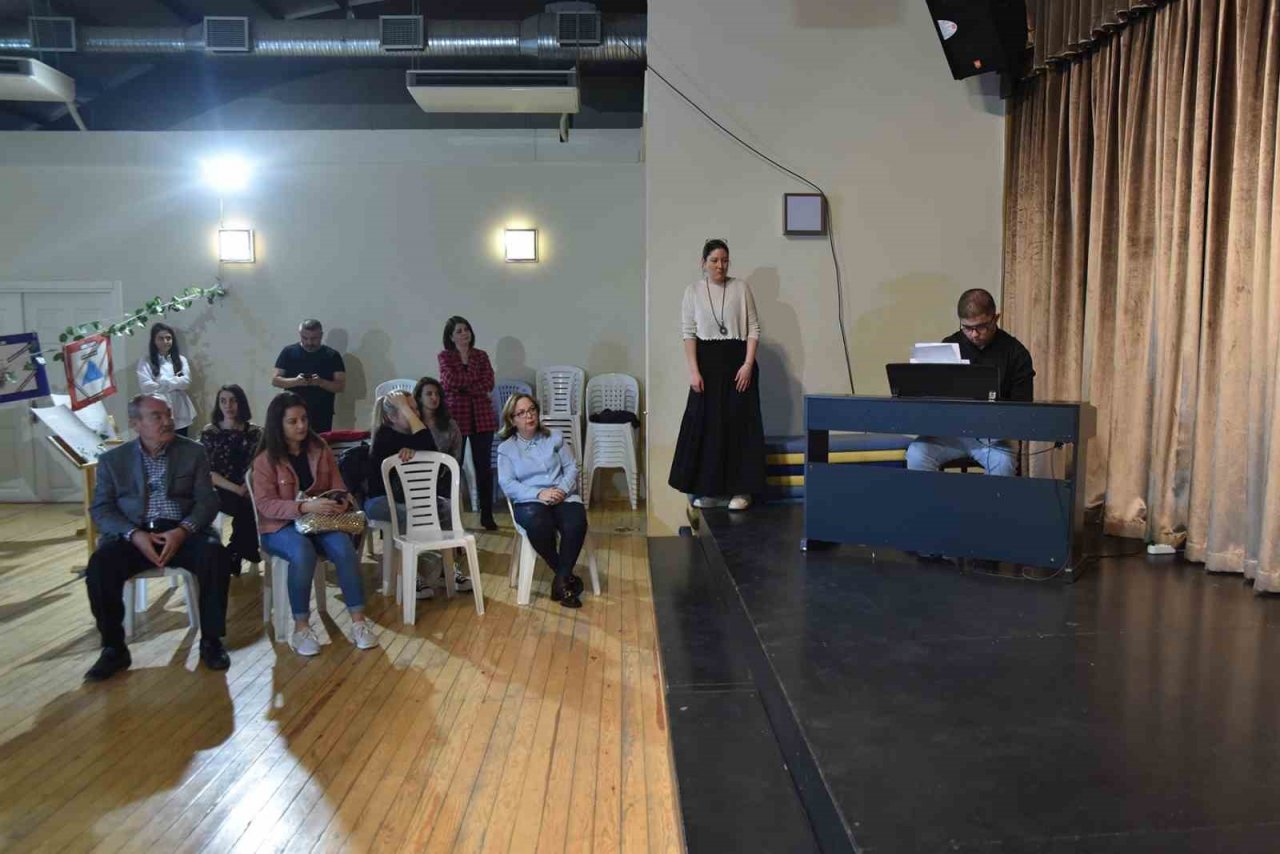 Üç özel yürekten “Duyguların İfadesi” sergisi