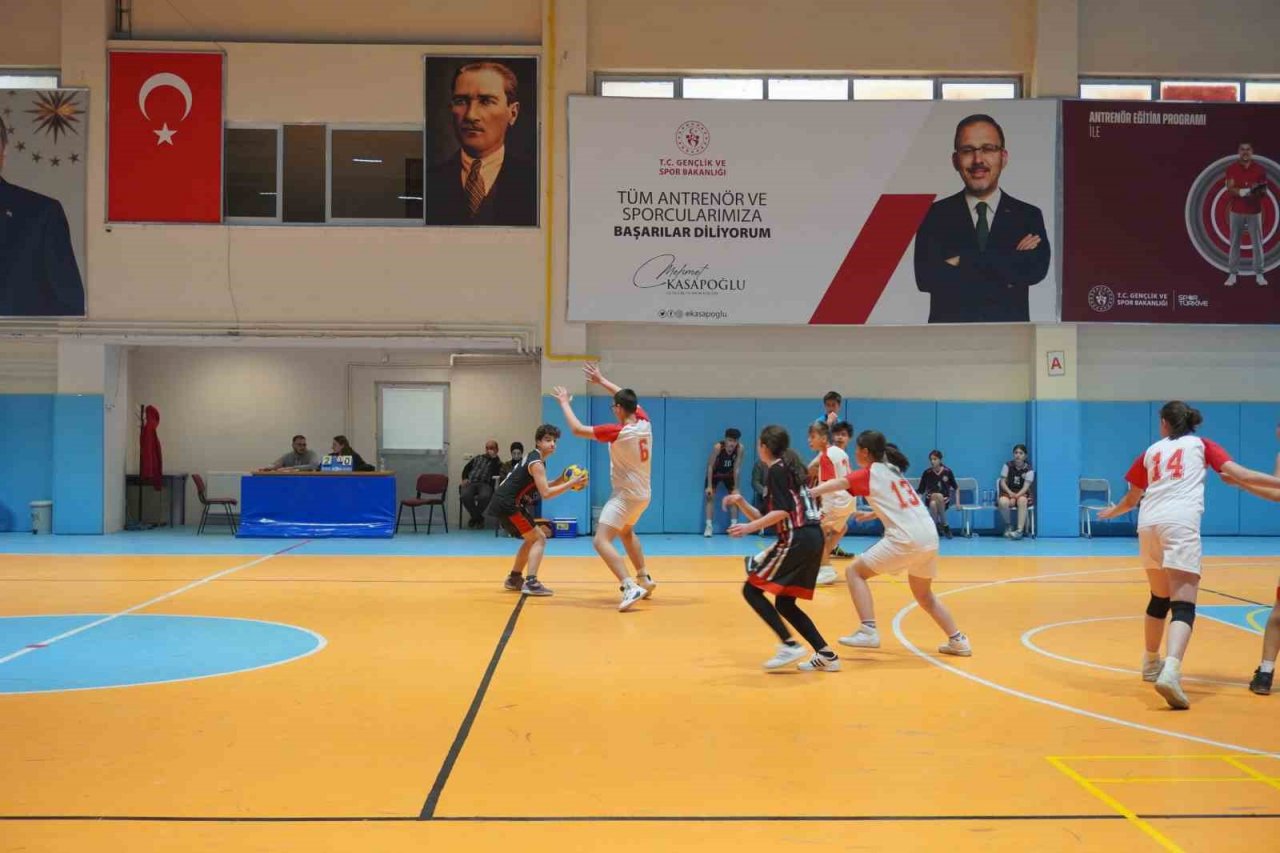 Afyonkarahisar’da Korfbol müsabakaları sona erdi