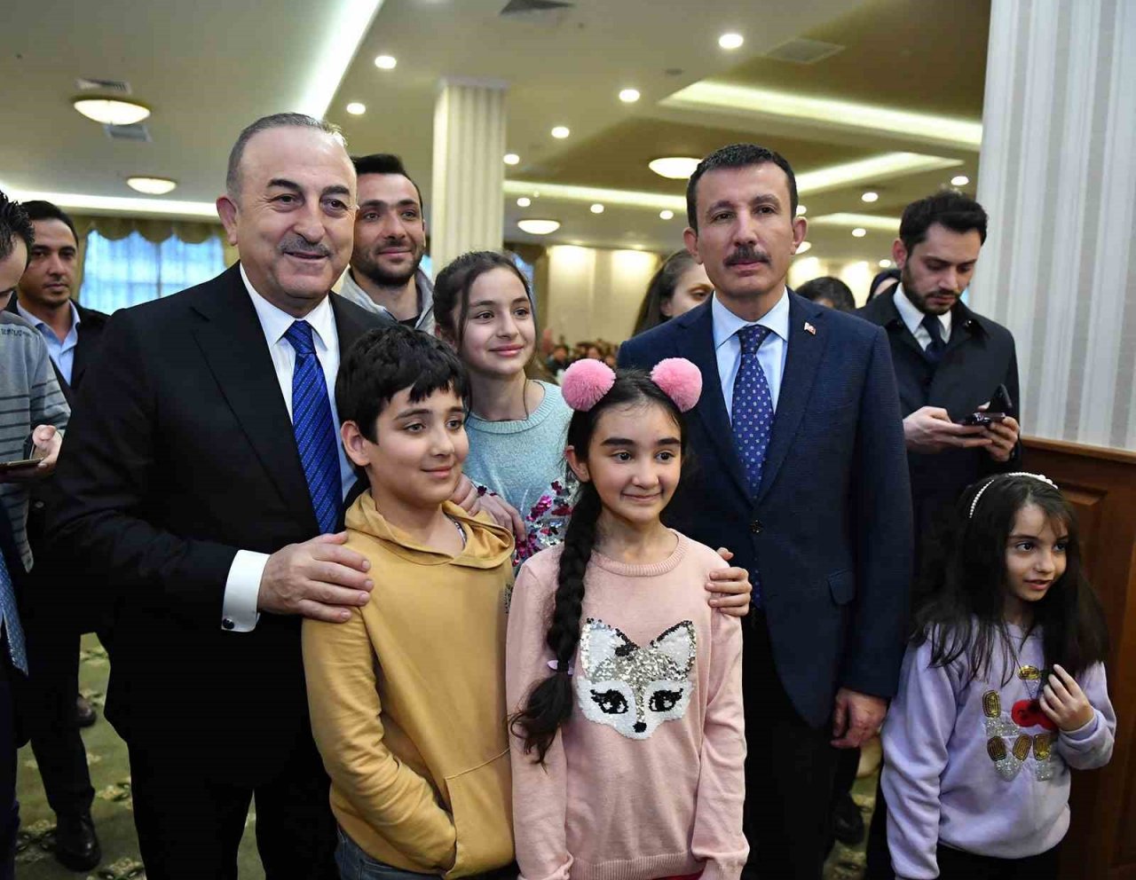 Bakan Çavuşoğlu Altındağlılarla iftar yaptı
