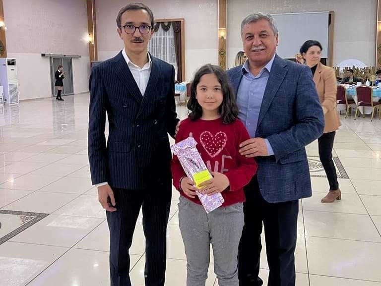 Altıntaş’ta depremzede ailelere iftar yemeği