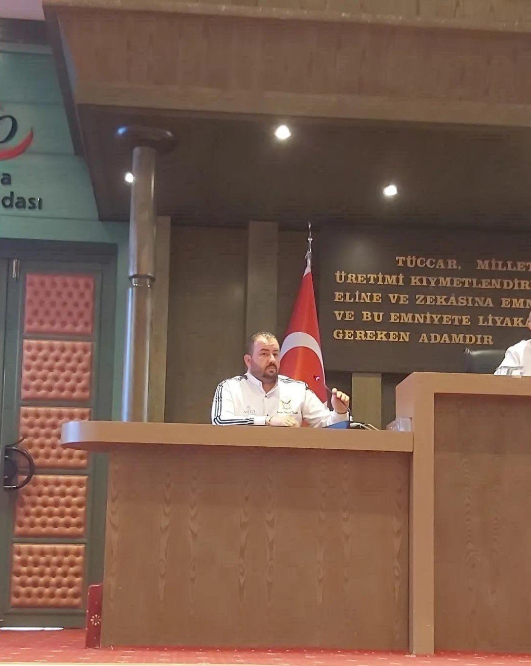 ADÜ Öğretim Üyesi Sezgin Anadolu Aşçılar Federasyonu başkan vekili oldu