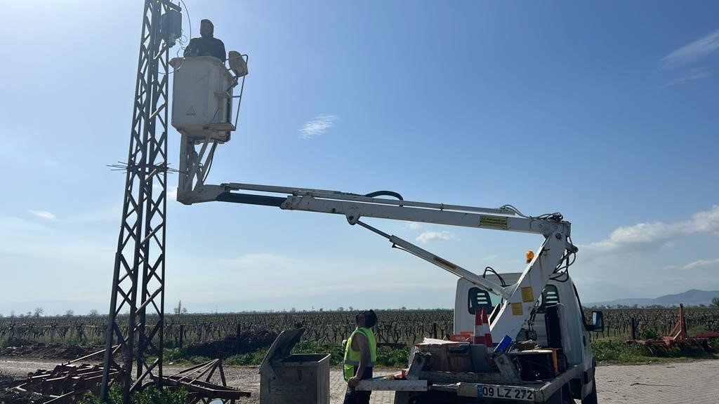 Şehzadeler’de 28 mahallenin daha ses ve güvenlik sistemi yenileniyor