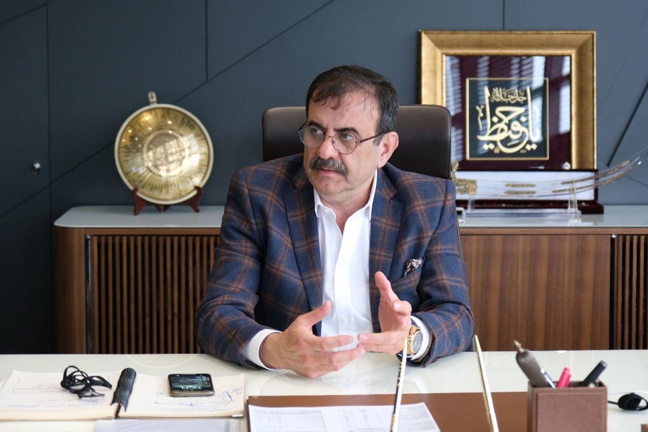 Çevikel: Sağlık yatırımları kalkınmayı da güçlendiriyor