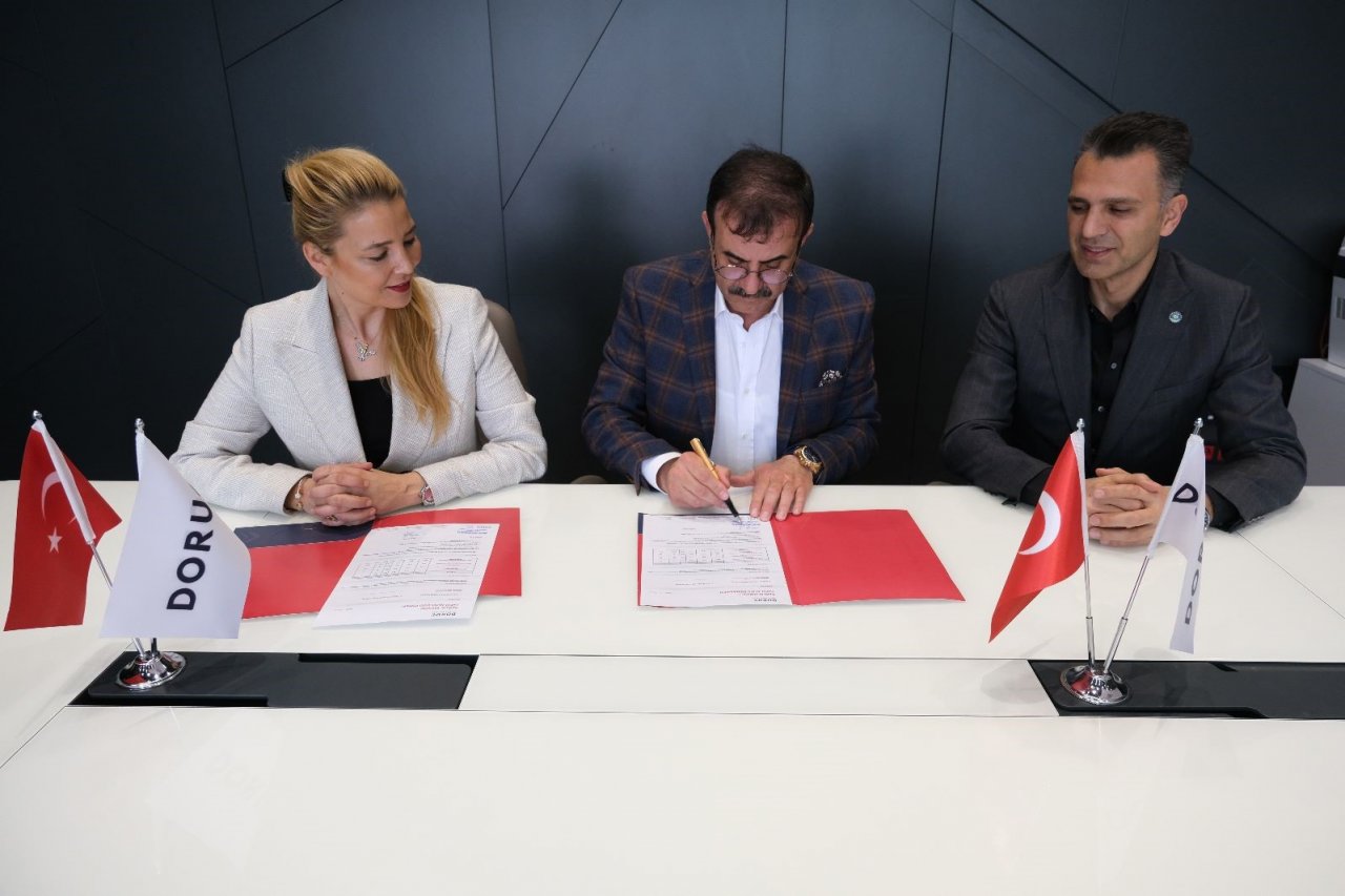 Çevikel: Sağlık yatırımları kalkınmayı da güçlendiriyor