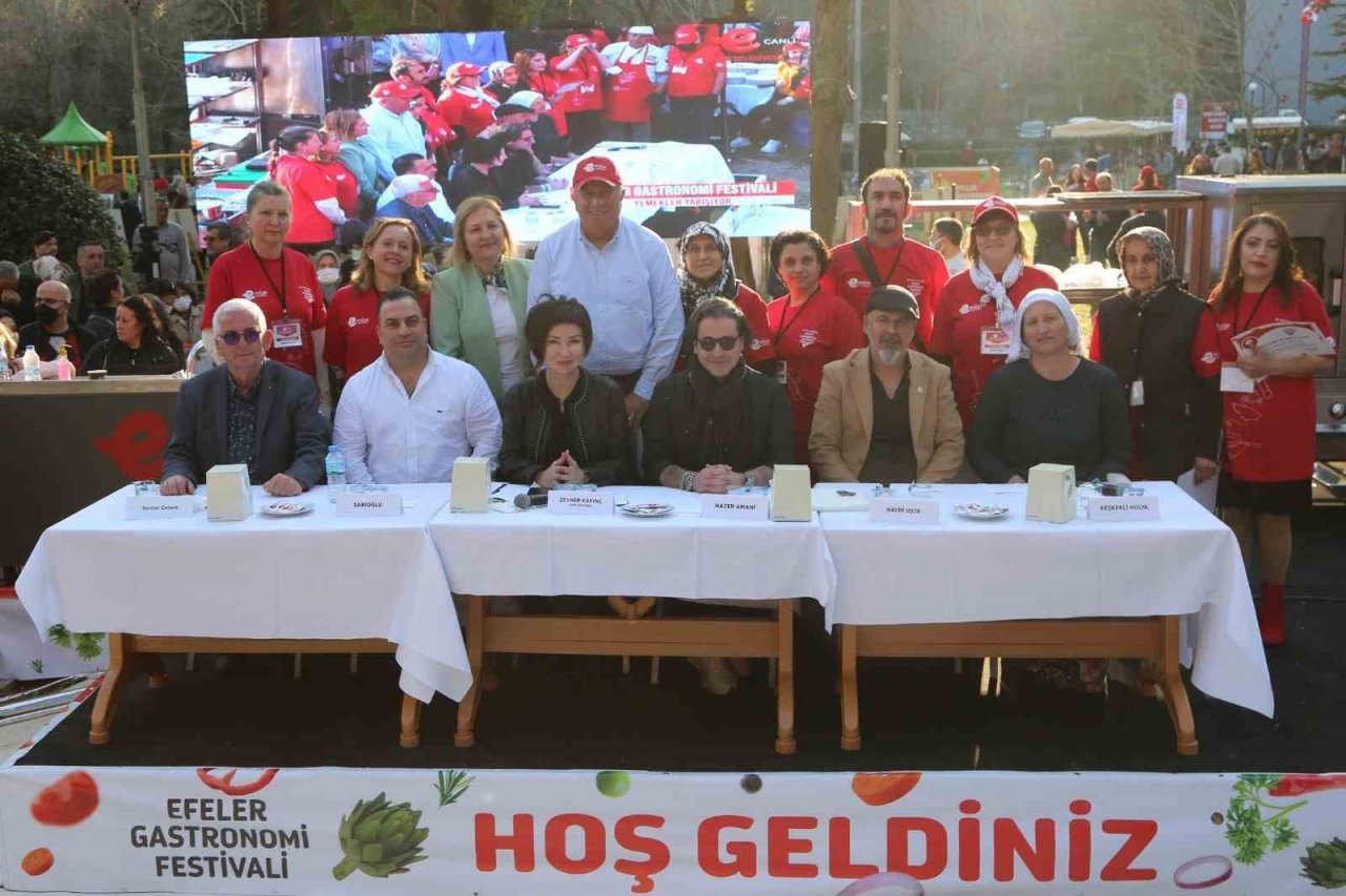 Efeler’in ’Lezzet Festivali’ için yemek yarışması başvuruları başladı