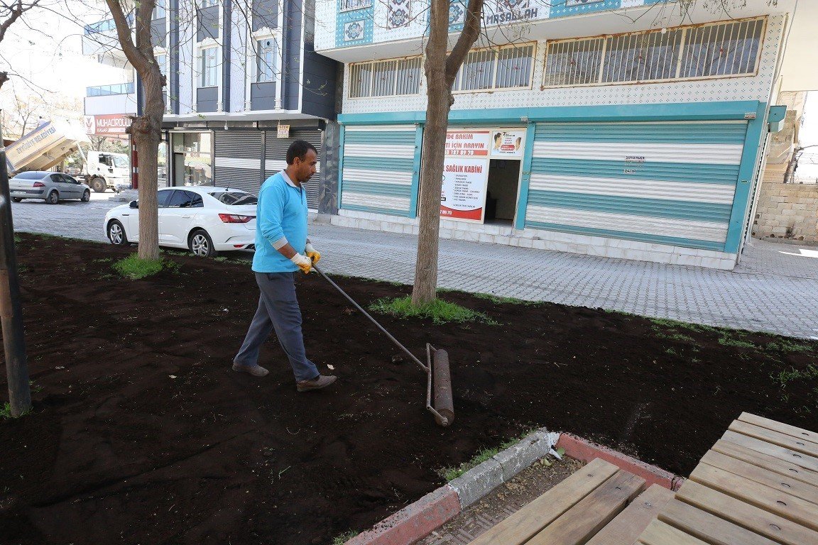 Eyyübiye parkları bahara hazırlanıyor