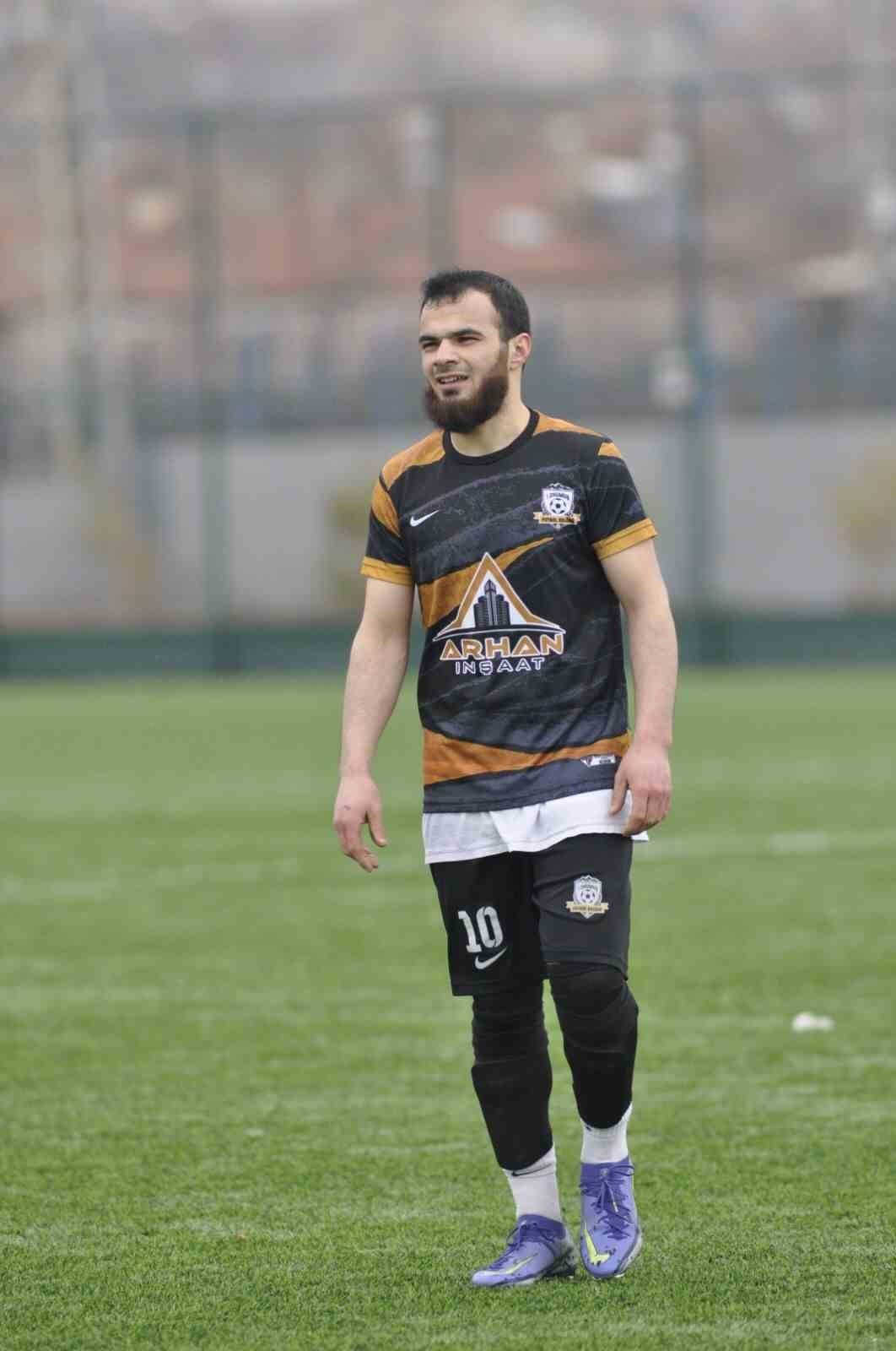 Gökhan Yeşilbaş 30 gol attı