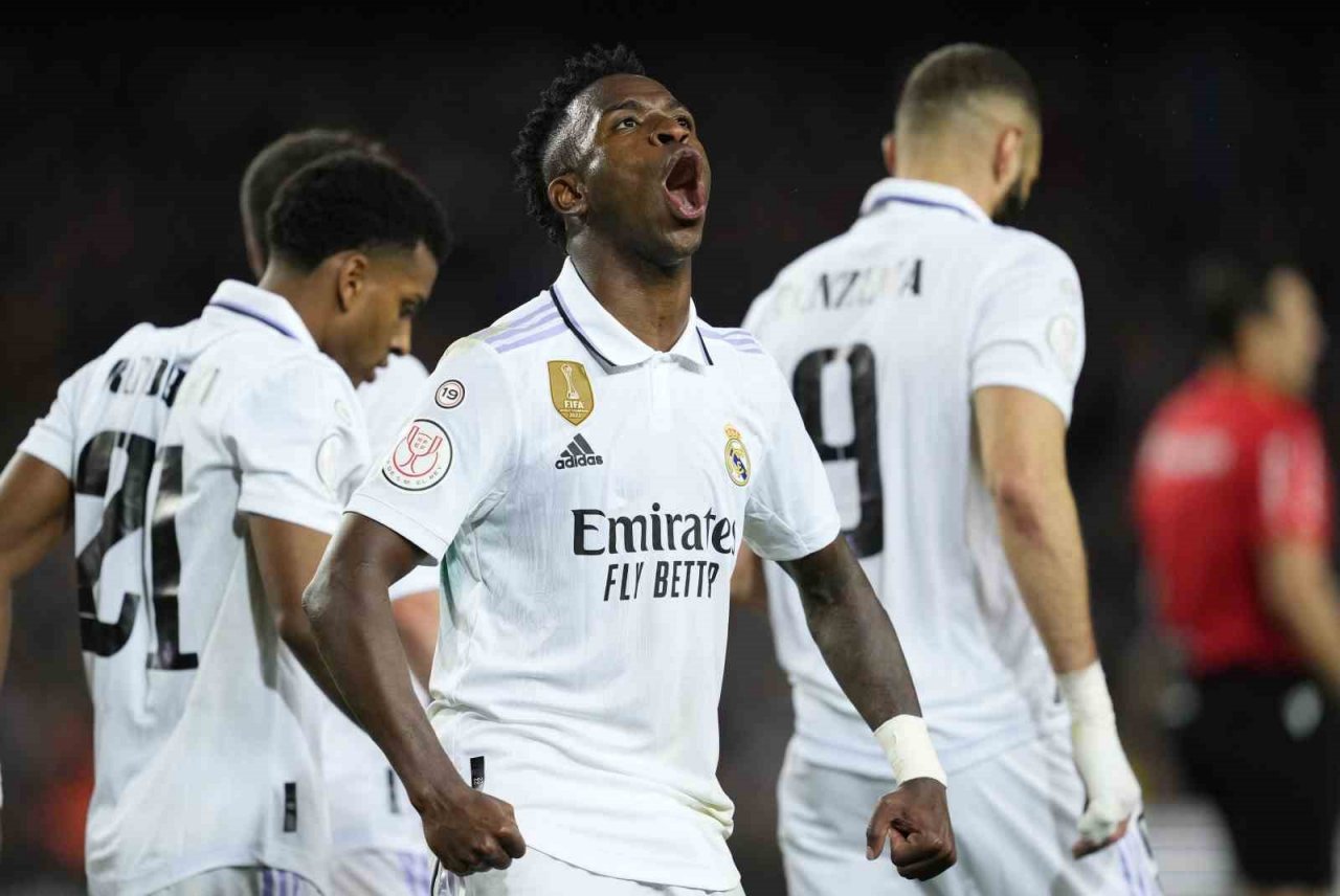 El Clasico’yu farklı kazanan Real Madrid, final biletini aldı