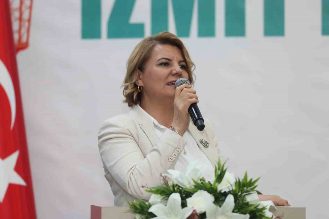 İzmit’in muhtarları iftarda bir araya geldi