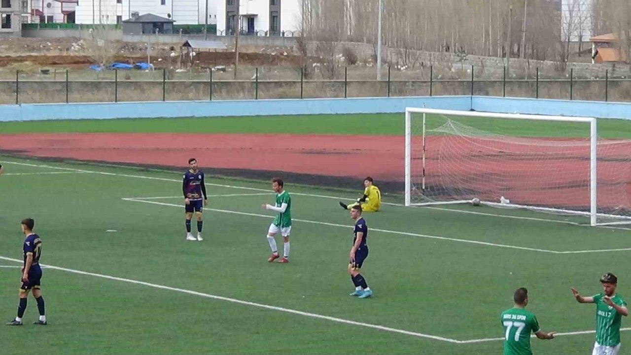 Kars 36 Spor: 6 Çarşıbaşı Belediye Spor: 0