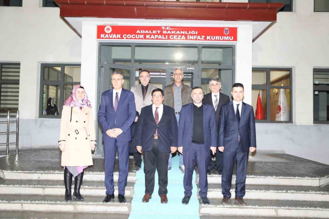 Başsavcı Kılıç’tan çocuk ve genç tutuklulara: "Bol bol kitap okuyun"