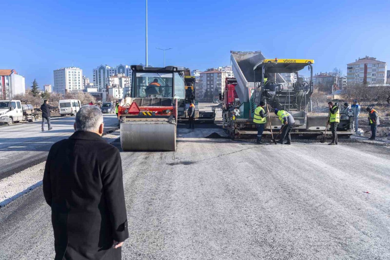 Başkan Büyükkılıç: “Fen işlerimizle şehrimize 4 yılda 3 milyarlık yatırım yaptık”
