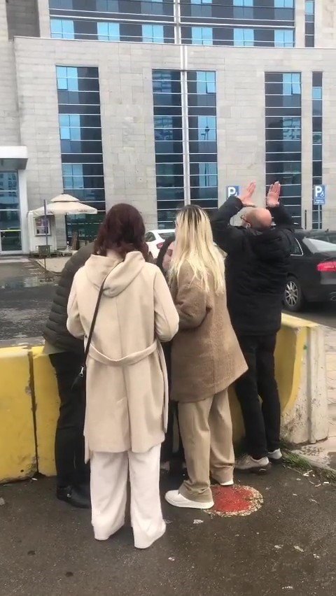 Kızının eski sevgilisini öldürdüğü gerekçesiyle yargılanan babaya tahliye