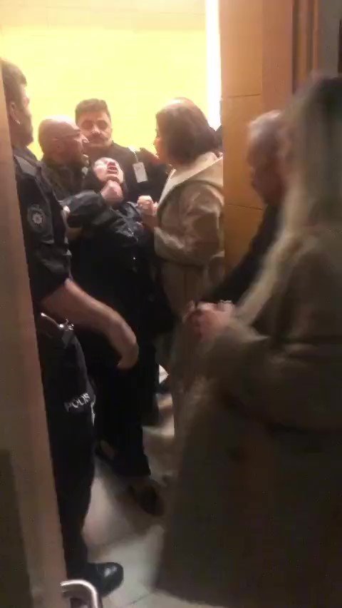 Kızının eski sevgilisini öldürdüğü gerekçesiyle yargılanan babaya tahliye