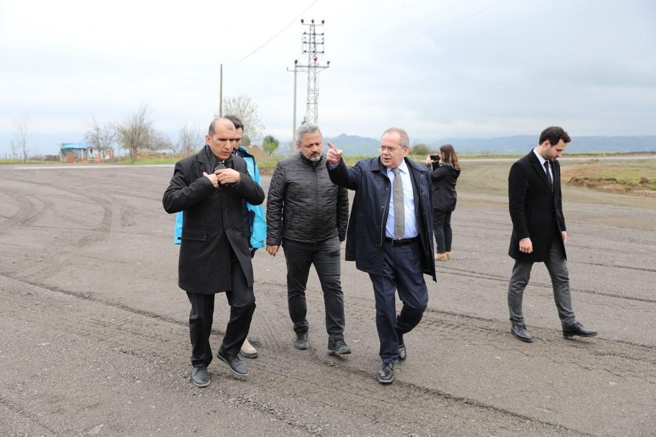 Büyükşehir trafiği çözüyor