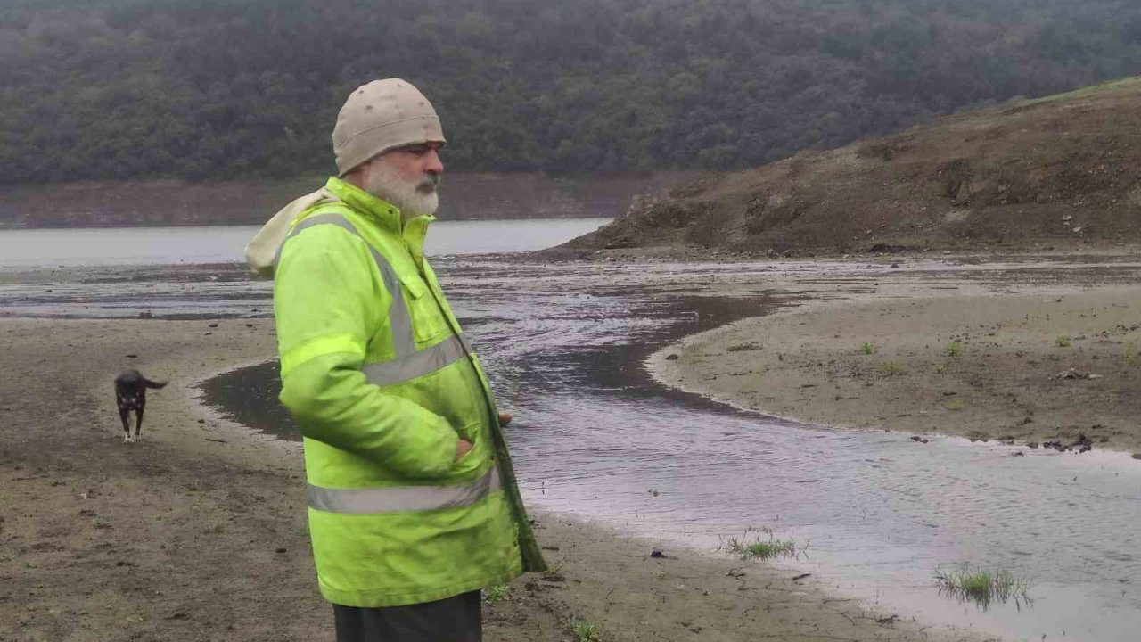 Sultangazi’de İSKİ’nin patlattığı borudaki lağım suyu günlerdir Alibey Barajı’na akıyor