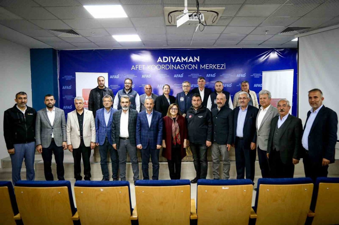 TBB Başkanı Şahin, afet bölgelerindeki 4 ile teknik gezide bulundu
