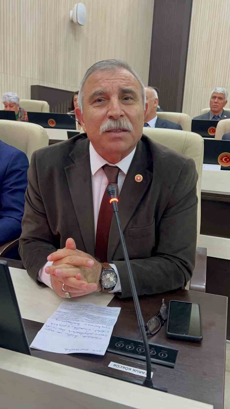 MHP’li Meclis üyesi Faruk Kökçür: “Tiktok uygulaması Türkiye’de yasaklansın”