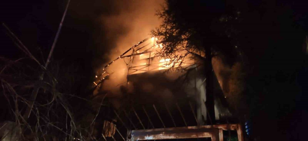 Bartın’da yangın: Yaşlı çift hayatını kaybetti