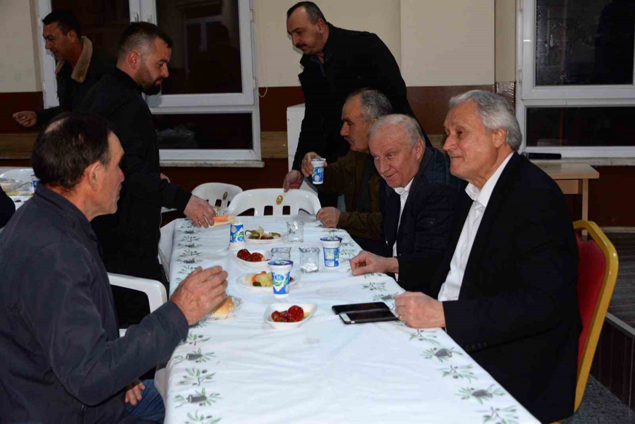 Başkan Bakkalcıoğlu Yenidoğan Mahalle sakinleri ile bir araya geldi