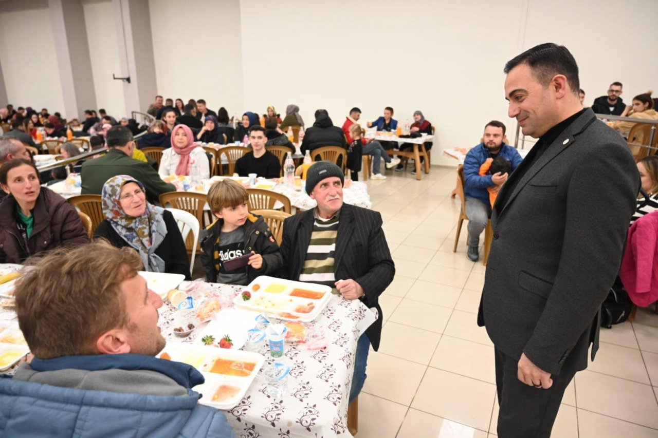 Biga Belediyesi ailesi iftarda bir araya geldi