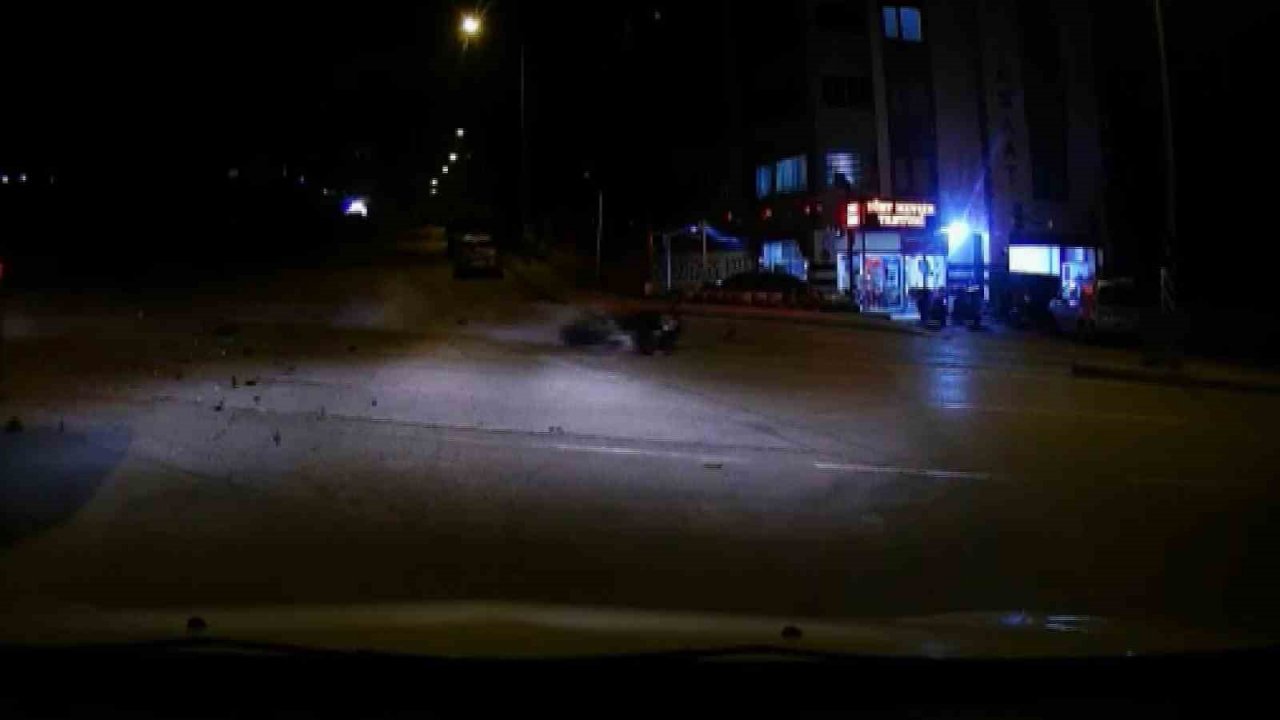 Sürücülerin ölümden döndükleri anlar kamerada