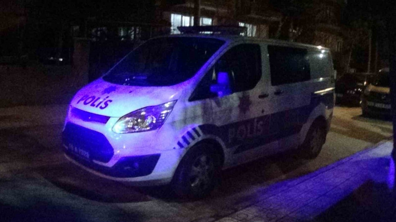 Çorum’da bir eve ateş açıldı