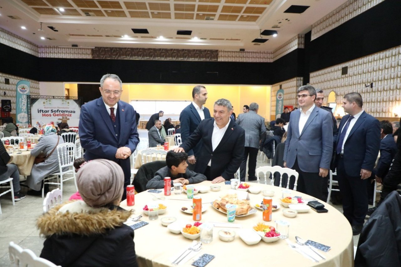 Dilovası gönül sofrasında buluştu