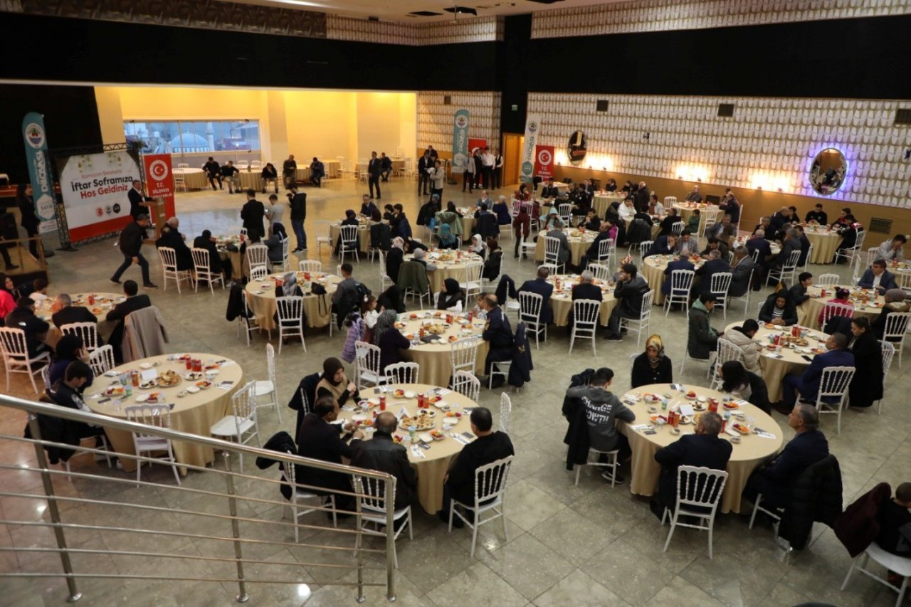 Dilovası gönül sofrasında buluştu