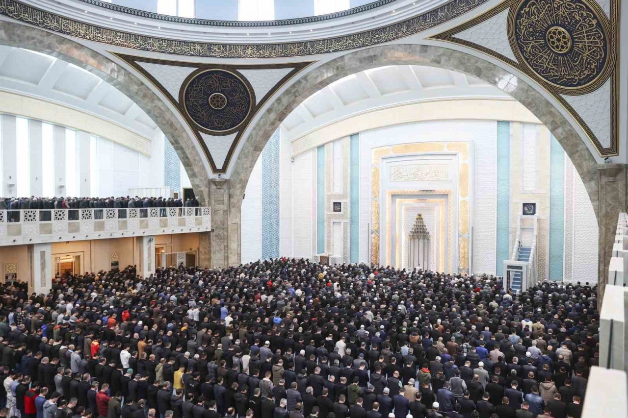 Diyanet İşleri Başkanı Erbaş: “Ey zalim, dokunma masumlara ve Mescid-i Aksa’ya”