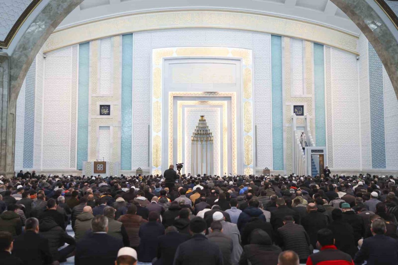 Diyanet İşleri Başkanı Erbaş: “Ey zalim, dokunma masumlara ve Mescid-i Aksa’ya”