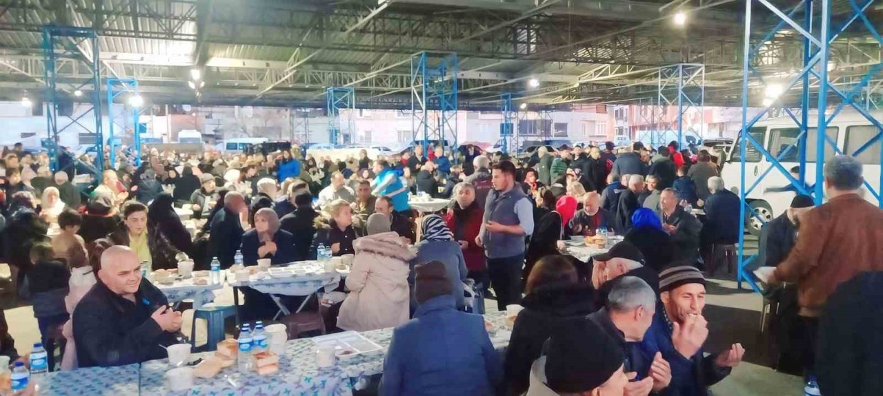 Edremit’te “Birlik, Beraberlik ve Kardeşlik iftarı”