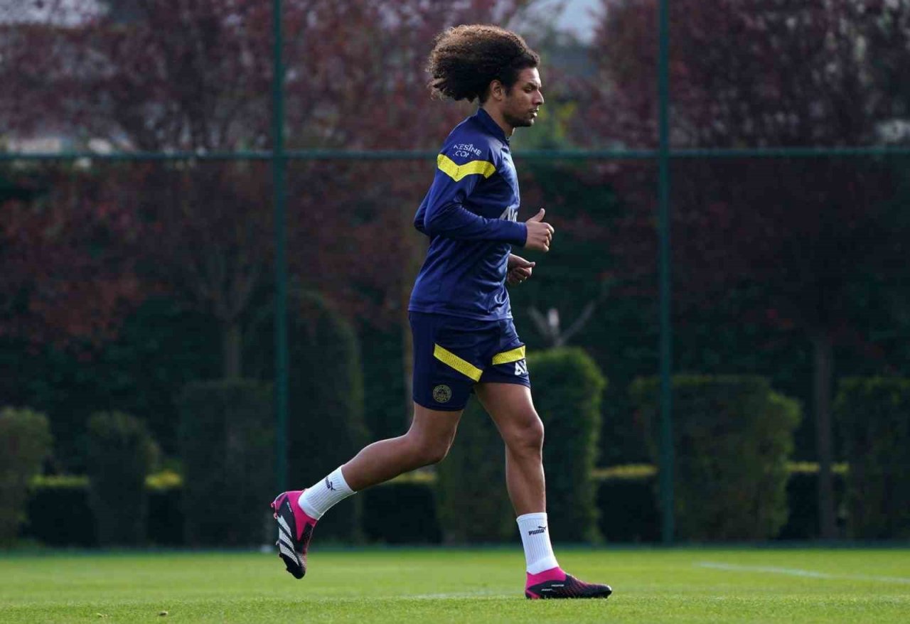 Fenerbahçe, Karagümrük maçı hazırlıklarına başladı