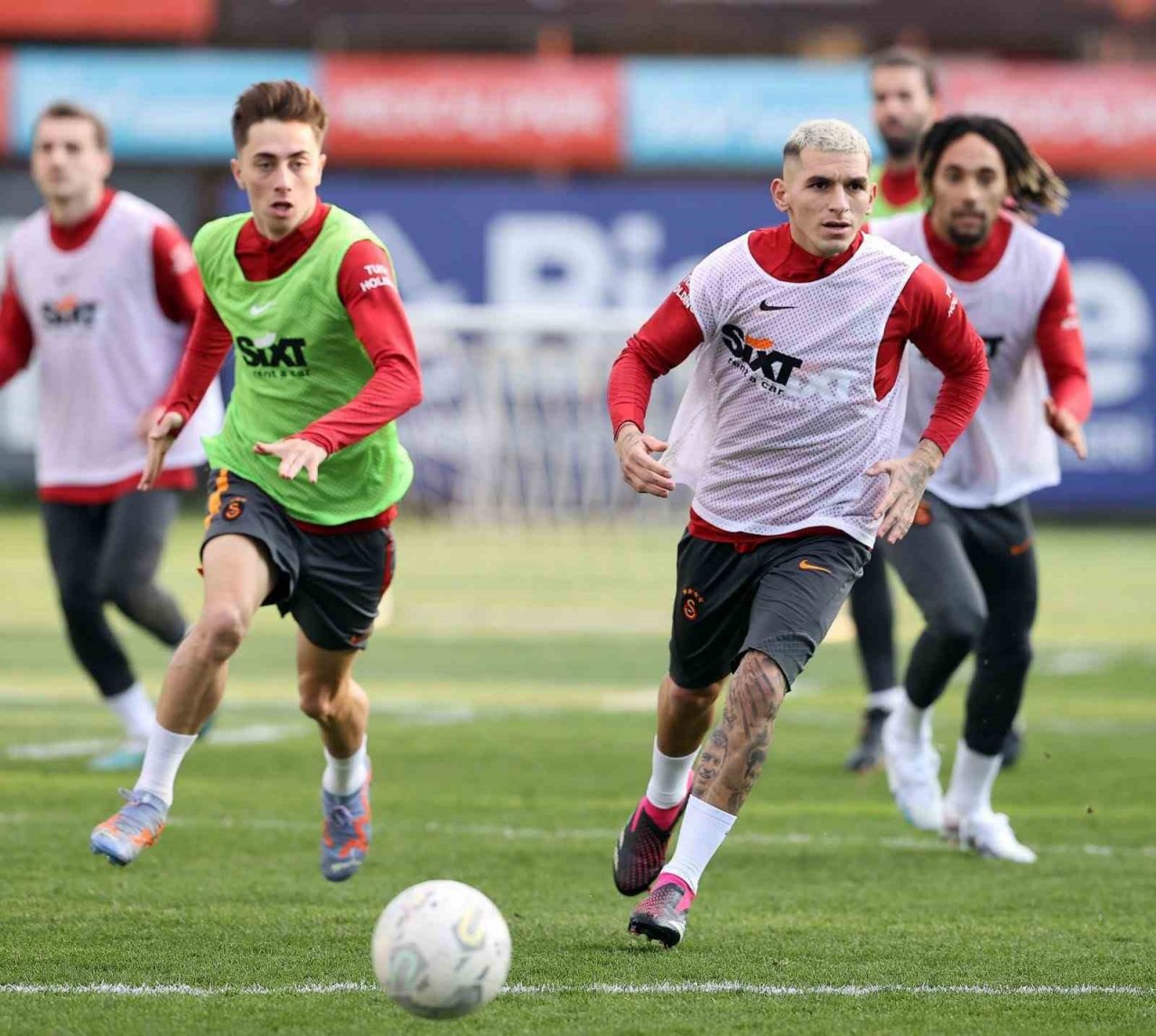 Galatasaray, Kayserispor maçı hazırlıklarına başladı