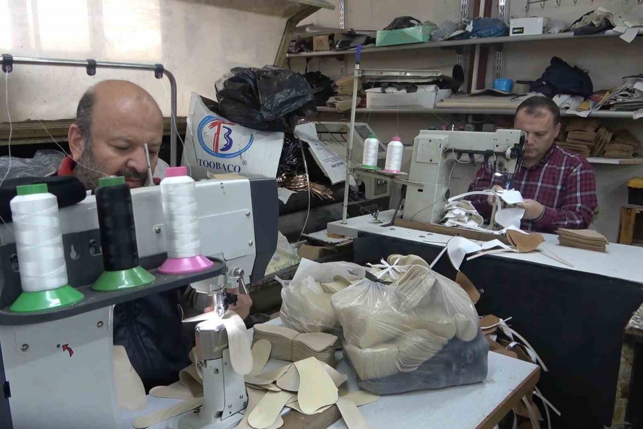 Türkiye’de ikinci sırada, günde 30 bin çift ayakkabı üretiliyor