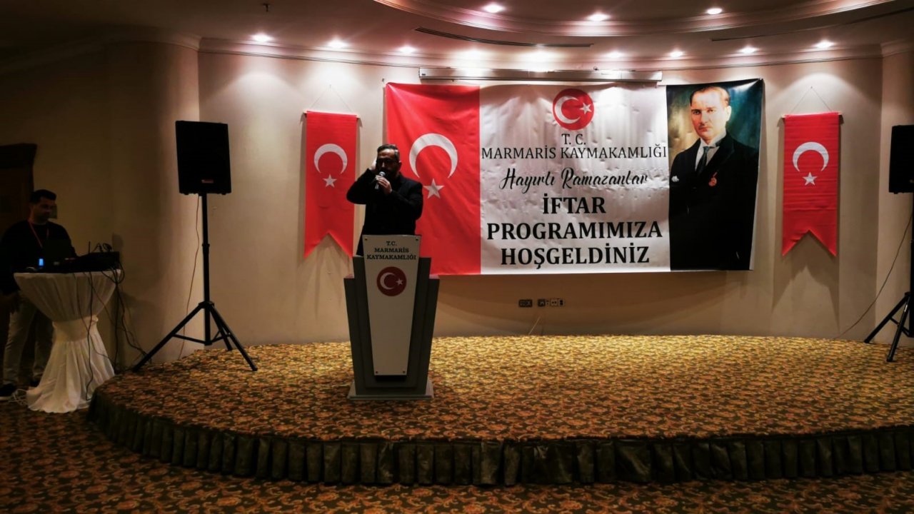 Kaymakam Aksoy, çocuklarla ve muhtarlarla iftarda bir araya geldi