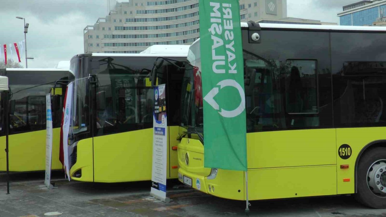 Başkan Büyükkılıç, 12 adet yeni otobüsü tanıttı