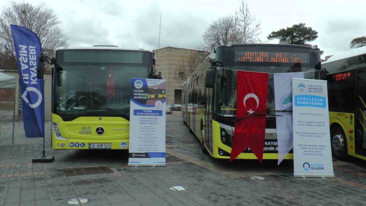 Başkan Büyükkılıç, 12 adet yeni otobüsü tanıttı