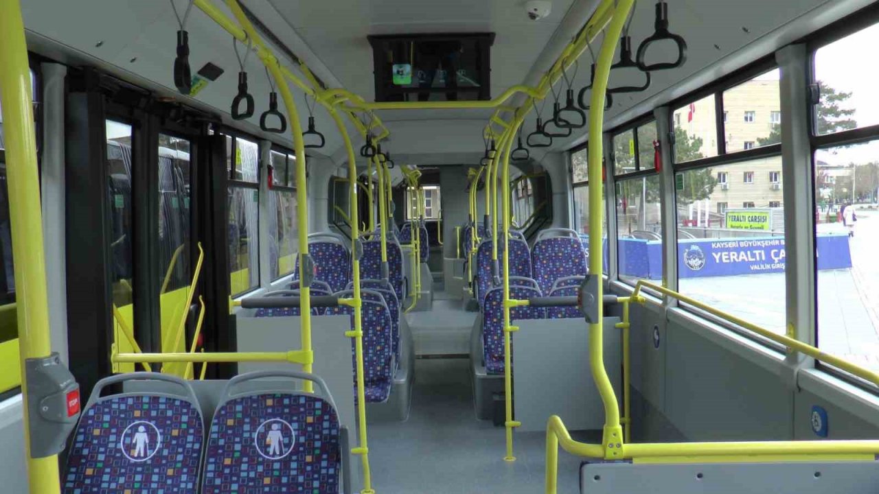 Başkan Büyükkılıç, 12 adet yeni otobüsü tanıttı