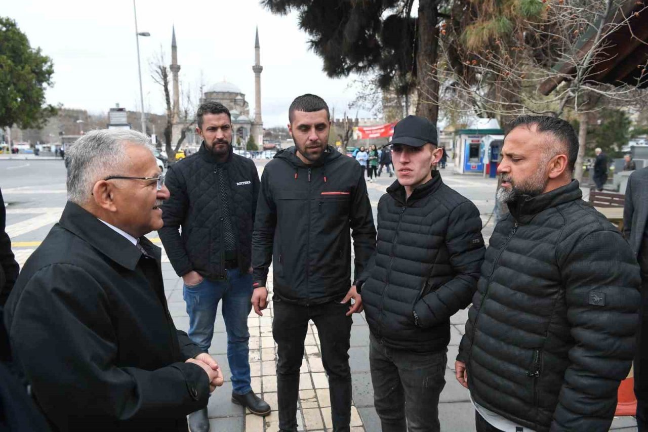 Başkan Büyükkılıç’tan esnaf ziyareti