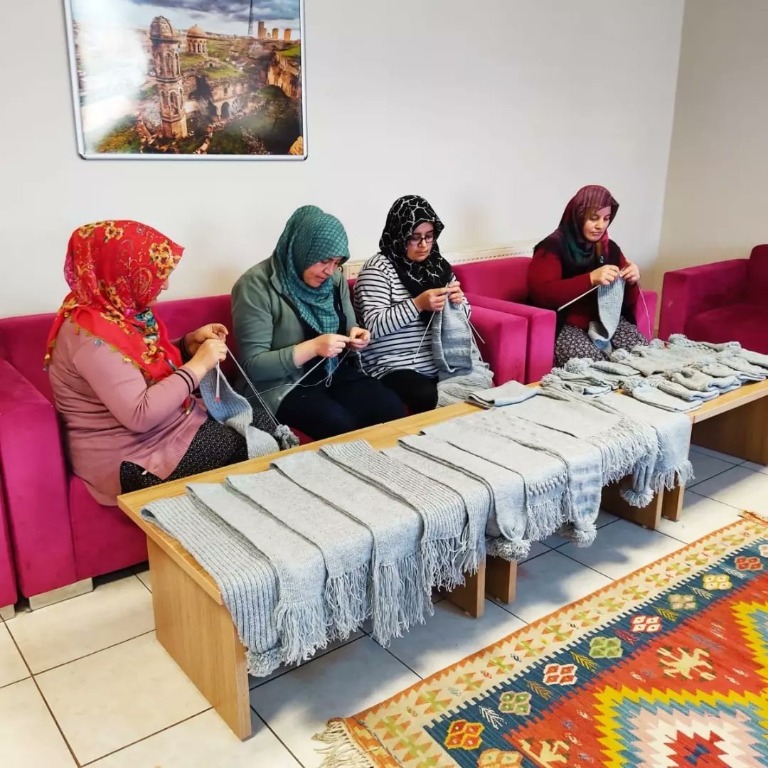 Büyükşehir’in "Çocuklarımıza iyilik örün" Kampanyası ile 4 bin yumak ip, iyiliğe dönüştü