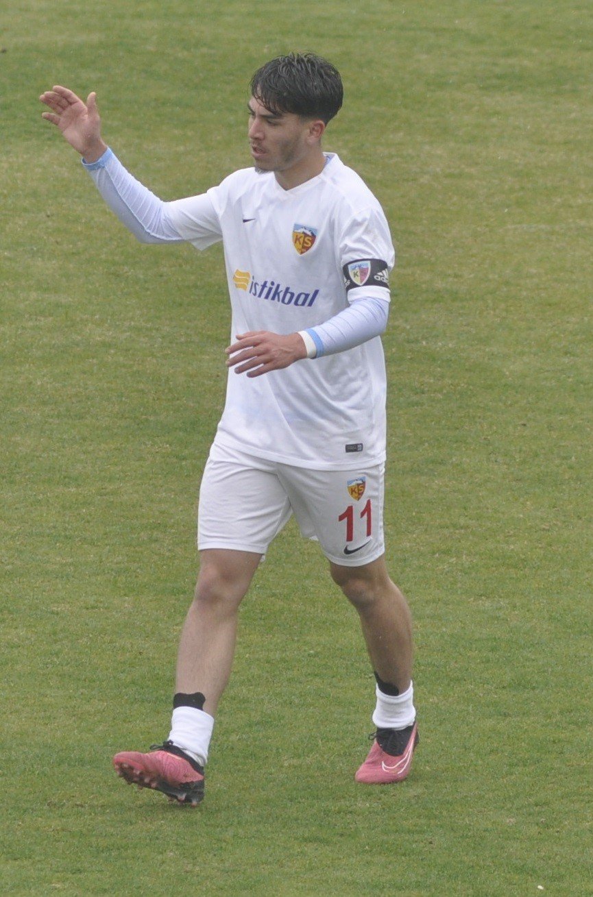 Kayserispor U19’da en golcü isim Ethem Balcı oldu