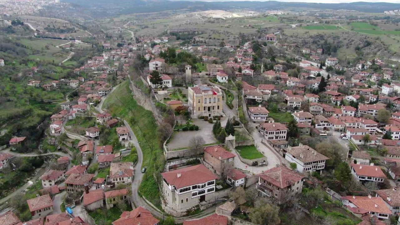 Kültür turizminin gözdelerinden olan Safranbolu Ramazan Bayramı’ndan umutlu