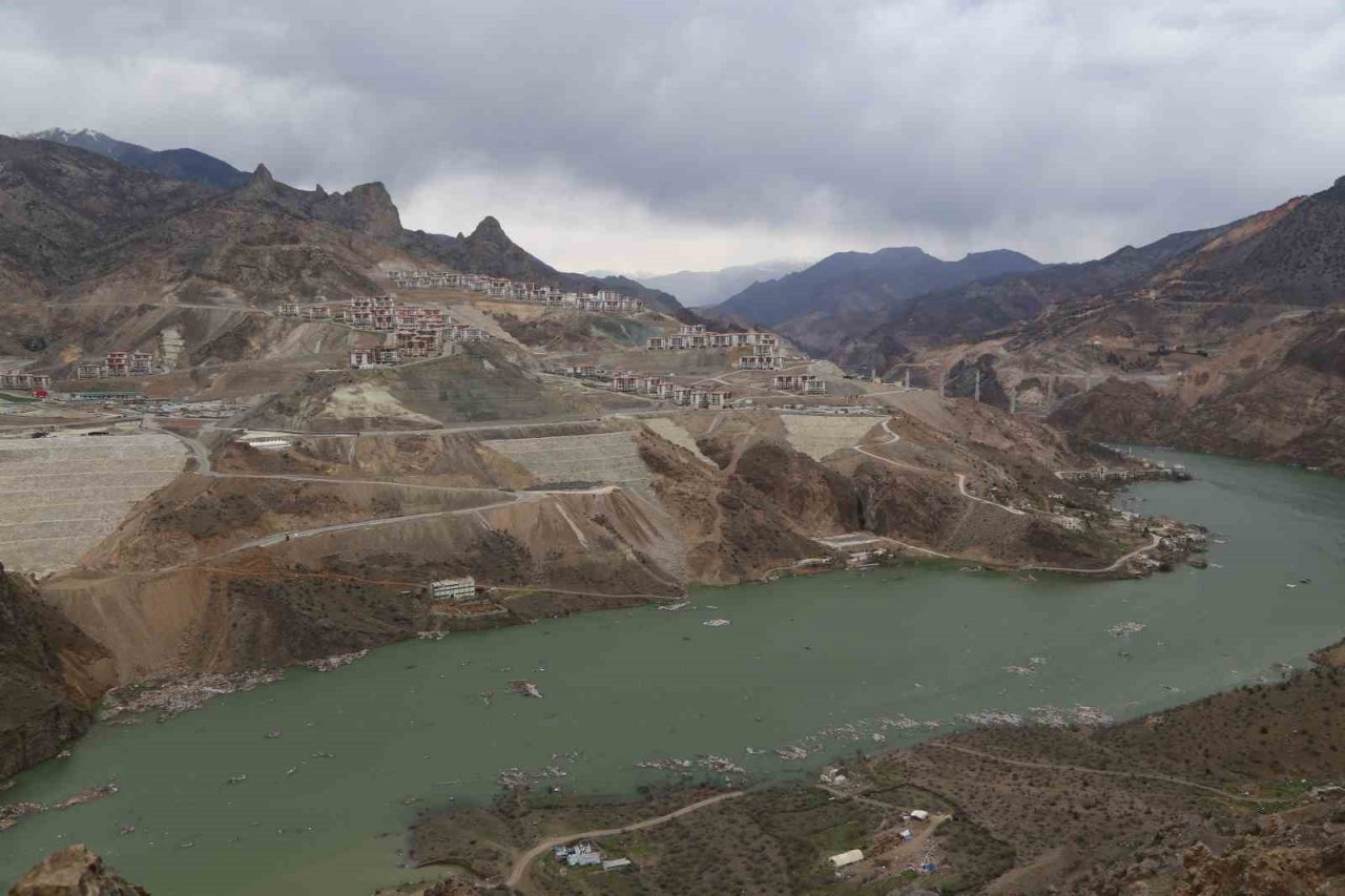 Eski ve yeni Yusufeli aynı karede